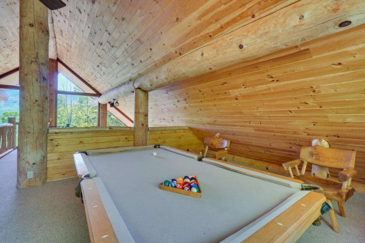 Idyllic Gatlinburg Cabin With Hot Tub And Balcony! エクステリア 写真